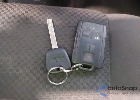 2015 Chevrolet Silverado 1500 2Lt z USA, uszkodzony, nr VIN 1GCVKREC5FZ274838